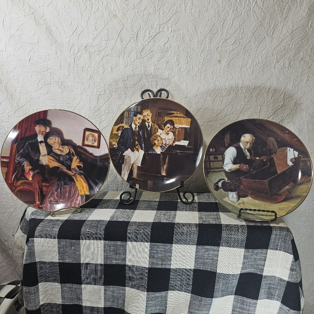 Edwin Knowles Golden Moments Decorative plates